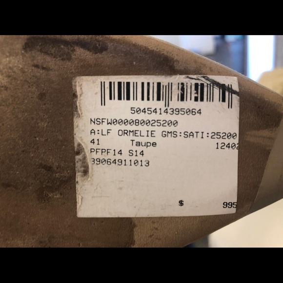 Brand new Burberry Satin Tan heels with rim stones - Picture 8 of 8